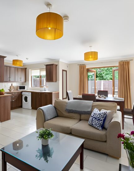 park-hotel-self-catering-holiday-homes-2-bed-living-room-1