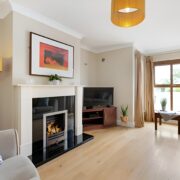 park-hotel-self-catering-holiday-homes-3-bed-living-room